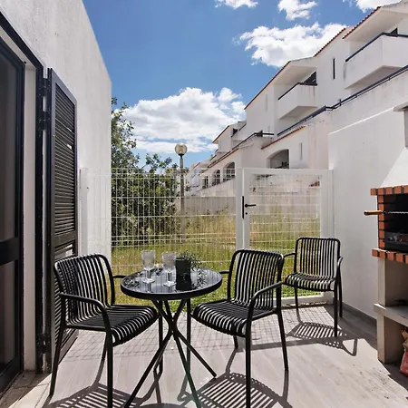 Apartment Amazing Oura *