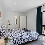 Amazing Oura Appartement