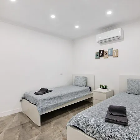 Amazing Oura Apartment